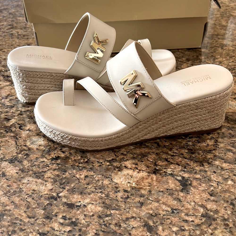 SOLD Michael Kors Cream Mid Wedge. New in Box - Picture 1 of 10